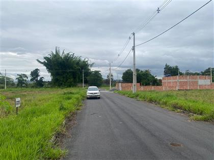 Terreno à Venda
