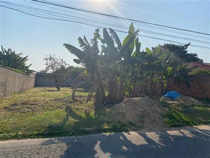 Terreno à Venda