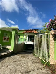 Casa à Venda